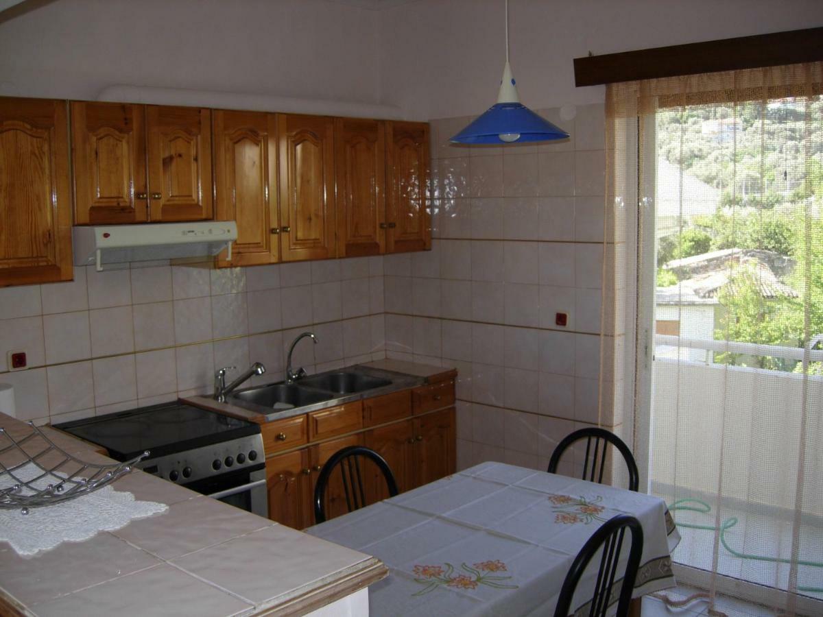 B1 Apt Mytilini Kültér fotó